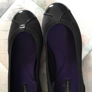 Dana Buchman flats size 8
